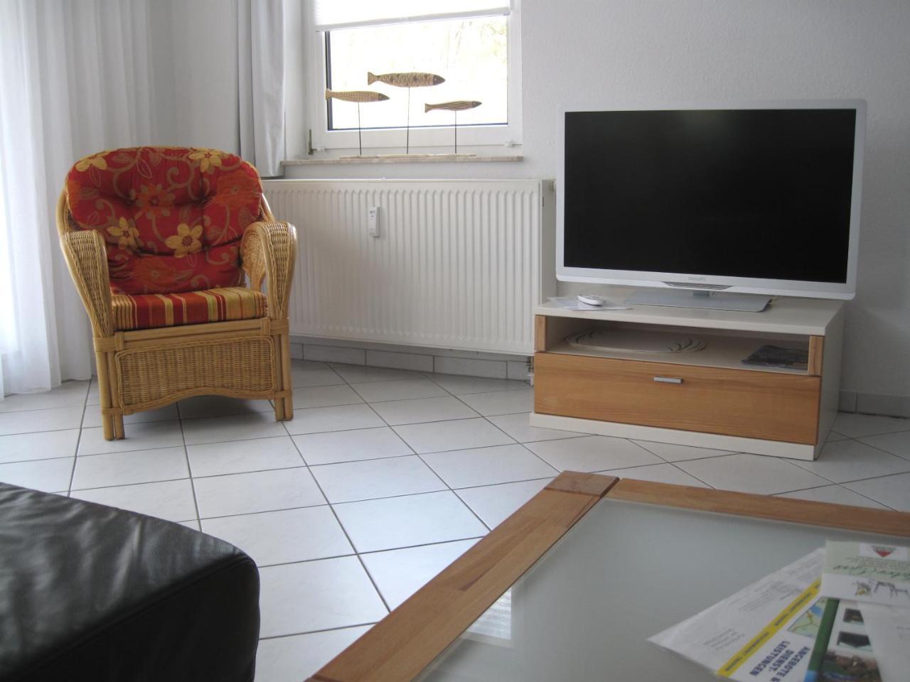 Apartment Astra Zempin Eksteriør billede